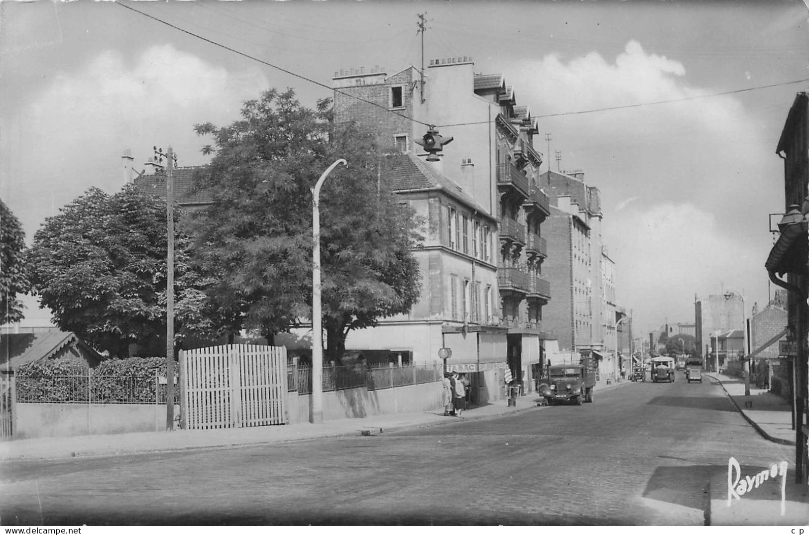 Gennevilliers - Avenue Louis Roche  -   CPSM °J - Gennevilliers