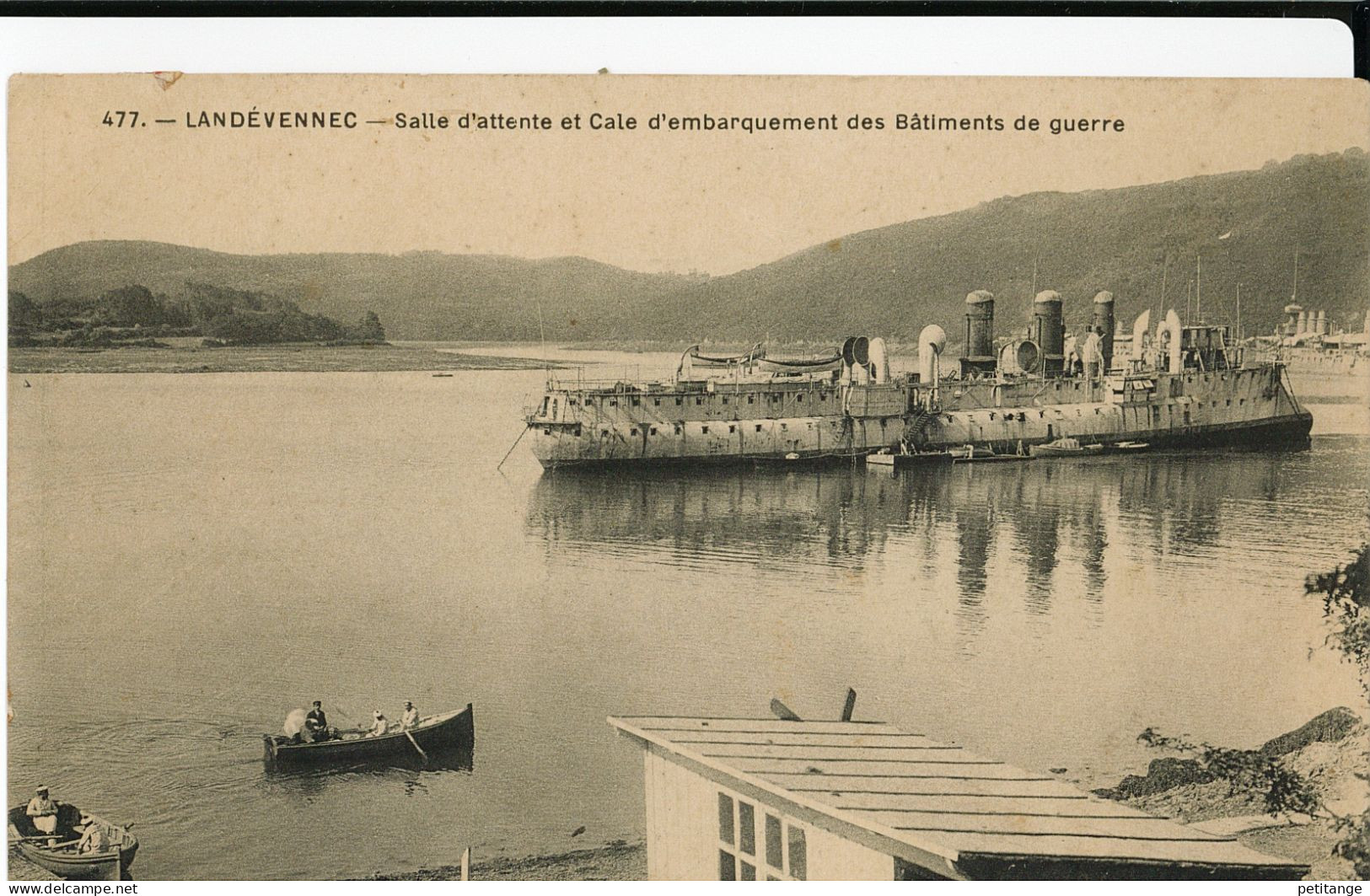 LANDEVENNEC - SALLE D'ATTENTE ET CALE D'EMBARQUEMENT DES BATIMENTS DE GUERRE - Landévennec