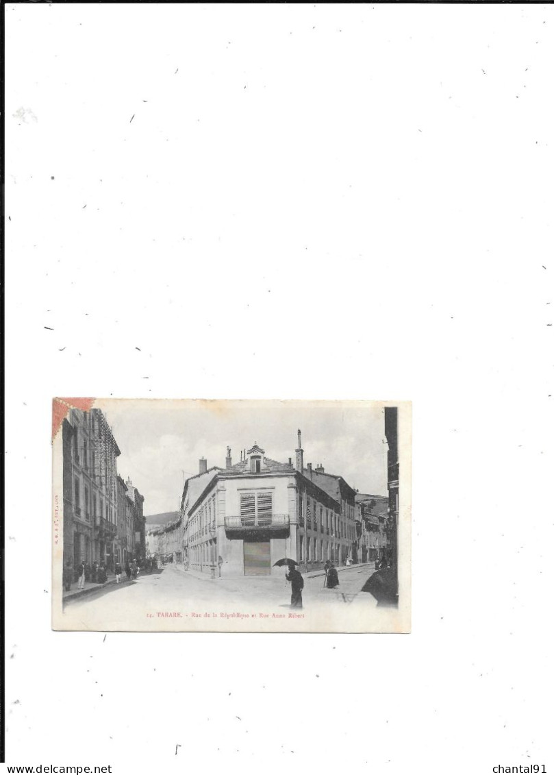 CARTE POSTALE 69 TARARE RUE DE LA REPUBLIQUE ET RUE ANNA RIBERT VOYAGEE - Tarare