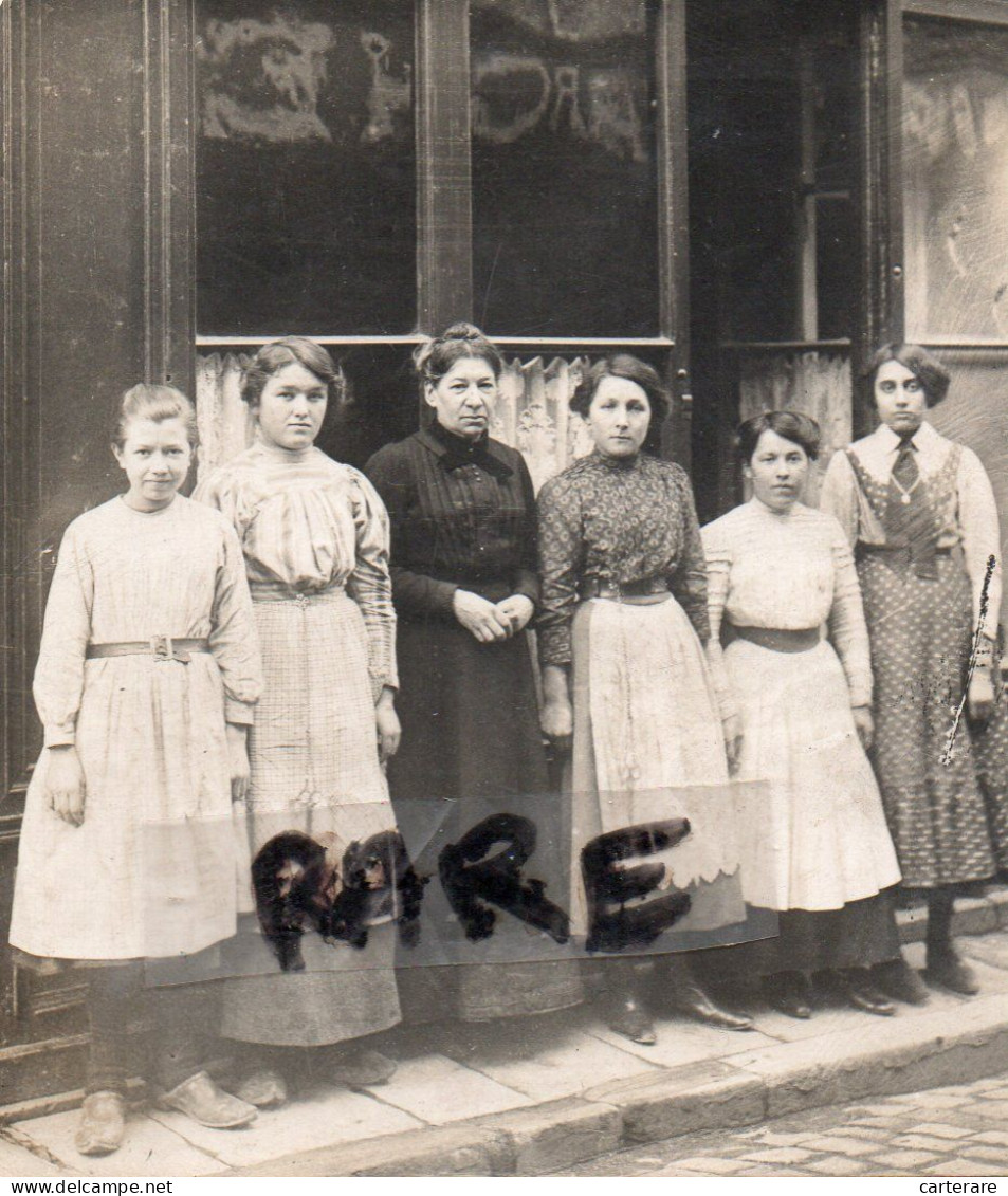 PHOTO ANCIENNE,45,LOIRET,JARGEAU,GRANDE RUE,COMMERCE,SERVEUSE,CUISINIERE,CAFE,RESTAURANT,RARE - Orte