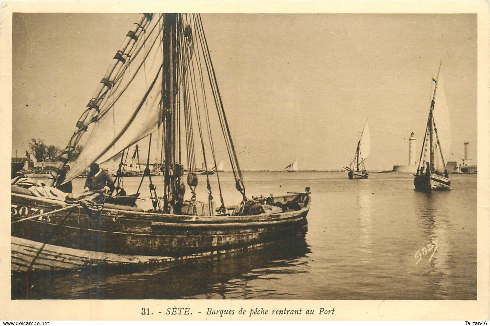 25.04.2024   - 31. SETE - Barques De Pêche Rentant Au Port - Sete (Cette)
