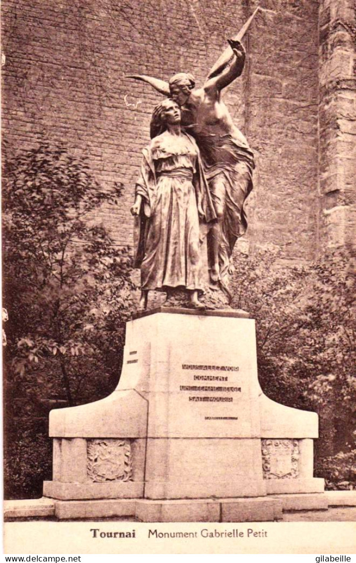 TOURNAI -  Monument Gabrielle Petit - Doornik
