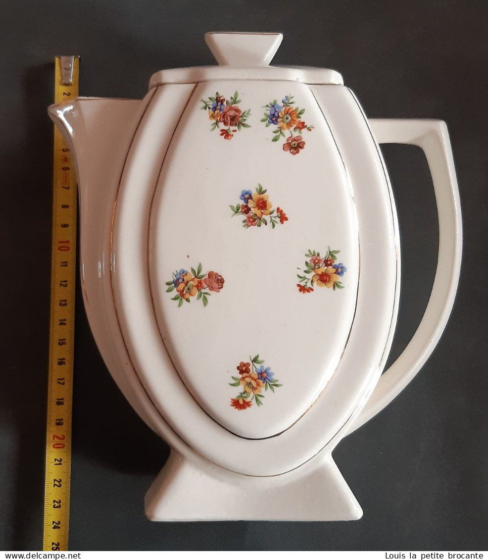 Cafetière en faïence, blanche motif petites fleurs années 50/60