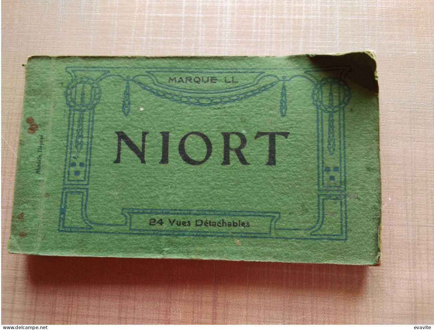 Carnet De  24 CPA   Complet  (79)    NIORT - Niort