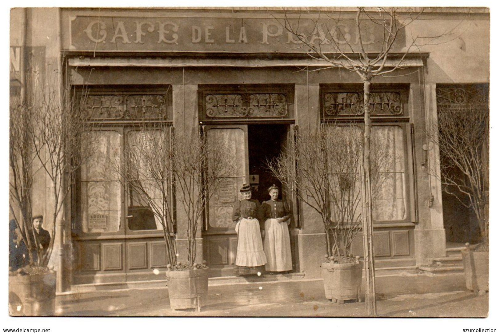 Devanture Café De La Place. Carte Photo Animée Non Située - Caffé