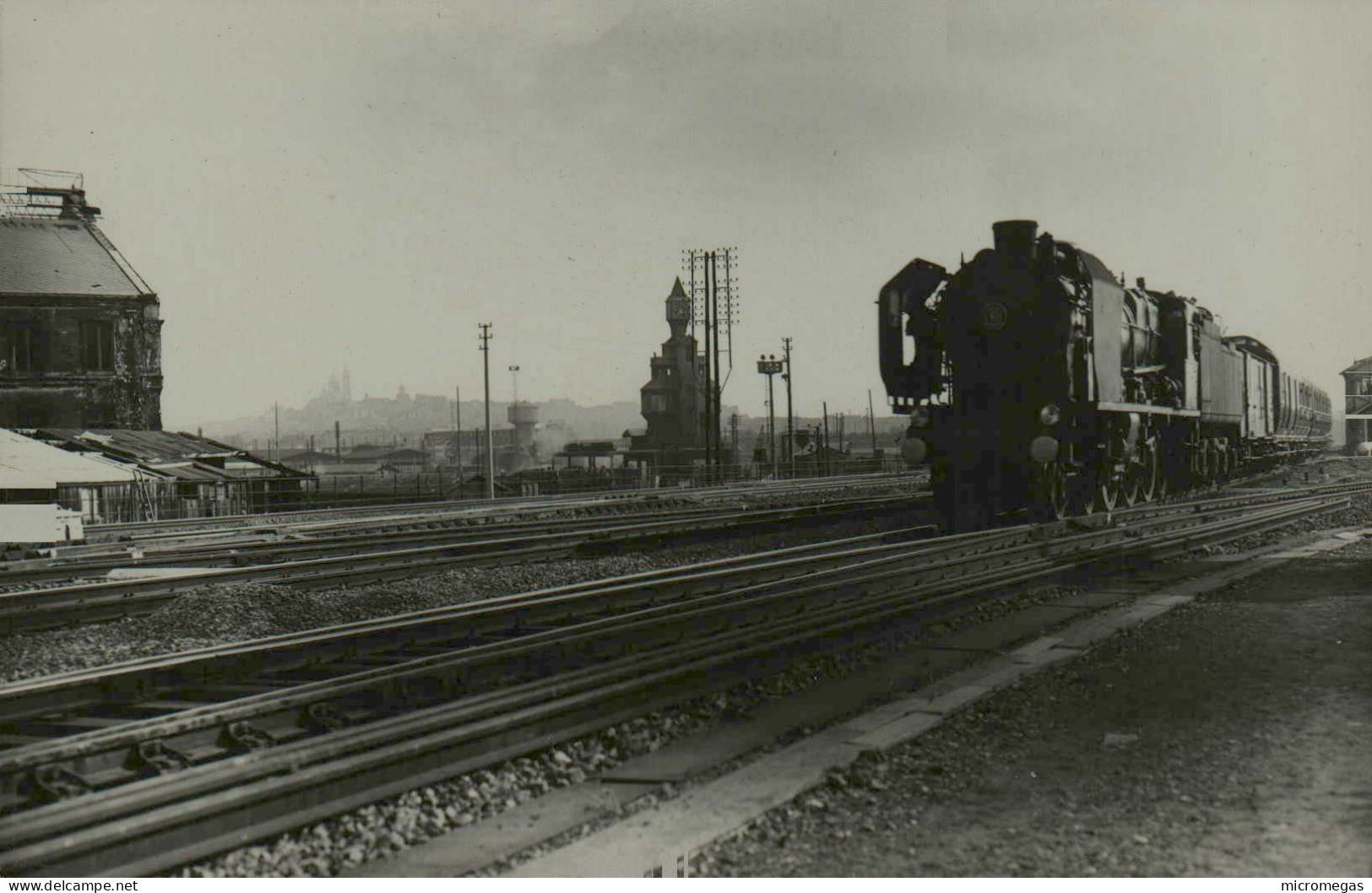 Express D'Hirson, La Plaine 1952 - Photo Vilain - Eisenbahnen