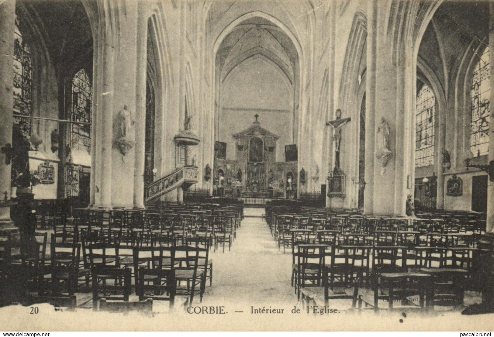 CORBIE - INTERIEUR DE L'EGLISE - Corbie