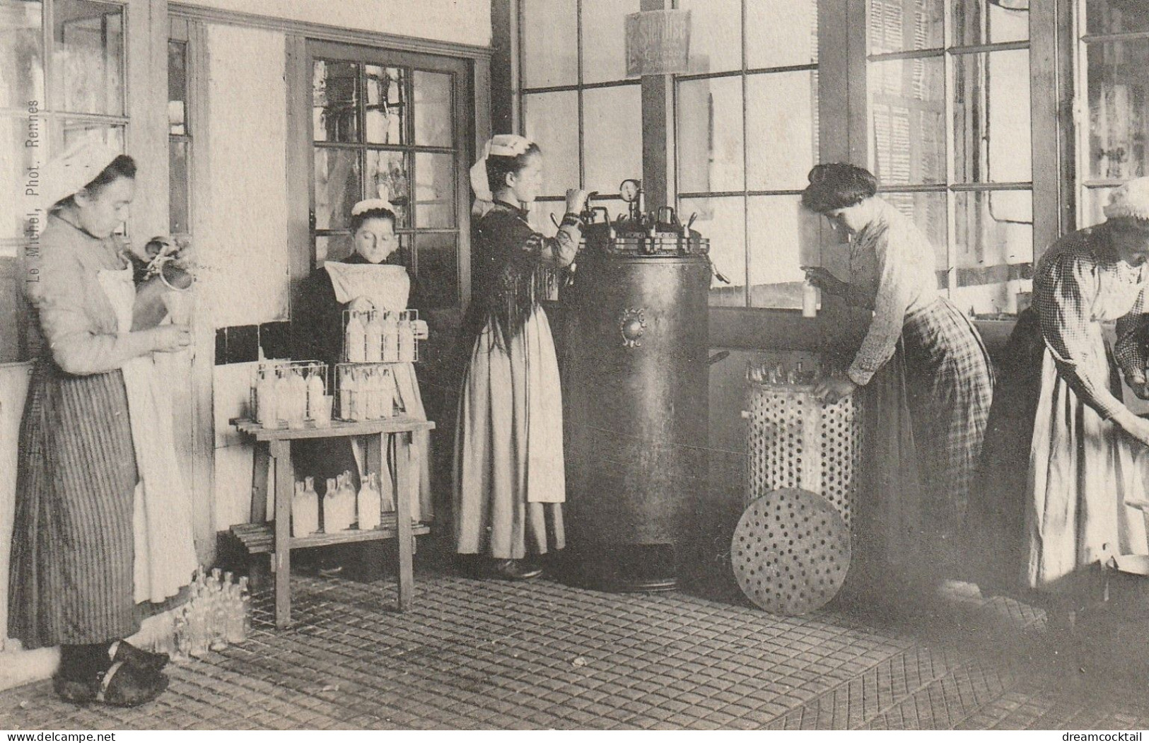 35 RENNES COËTLOGON. Ecole Agriculture Jeunes Filles. La Laiterie - Rennes