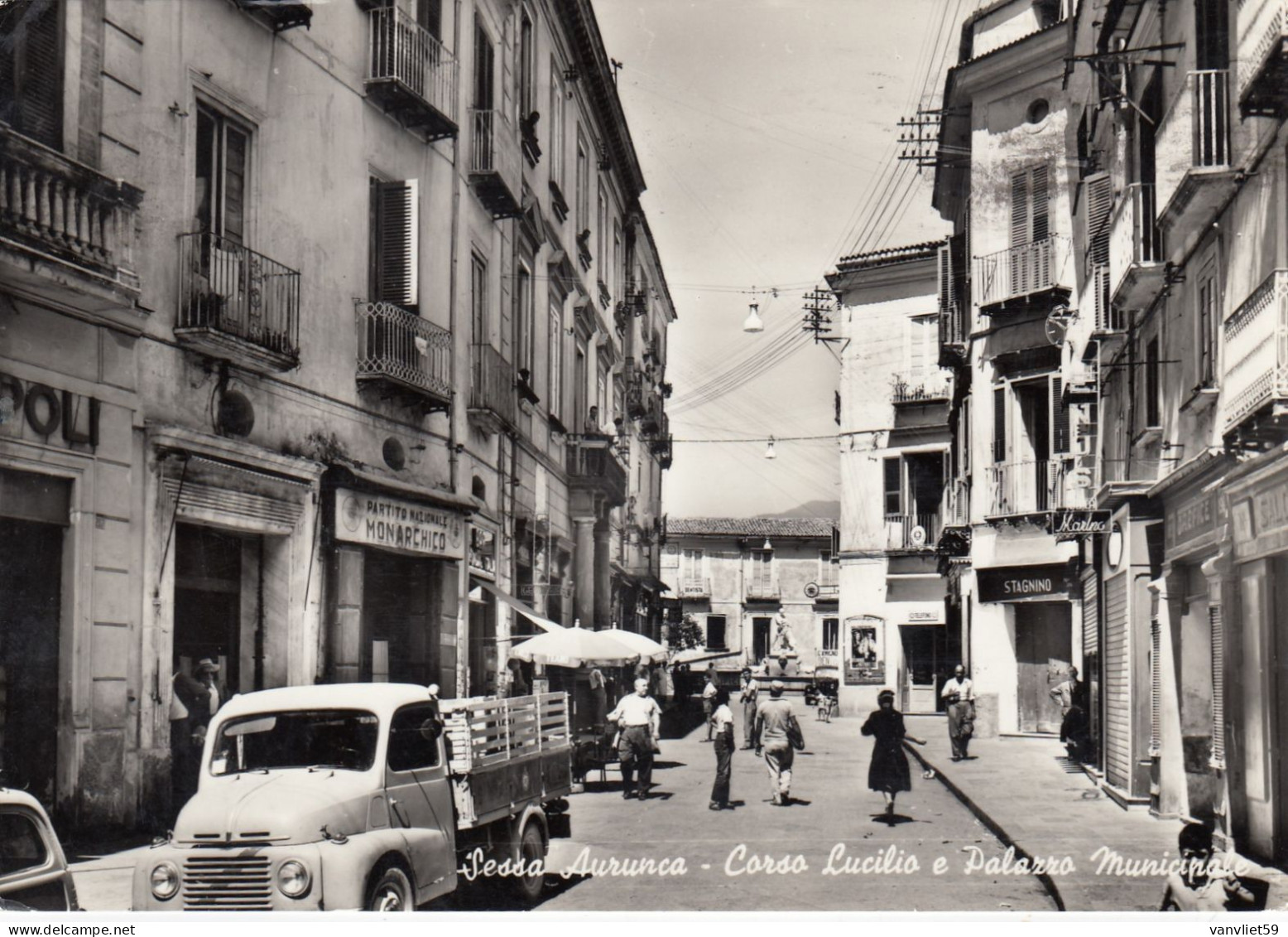 SESSA AURUNCA-CASERTA-CORSO LUCILIO E PALAZZO MUNICIPALE-BELLA E ANIMATA CARTOLINA VERA FOTO-VIAGG. IL 1-7-1958 - Caserta