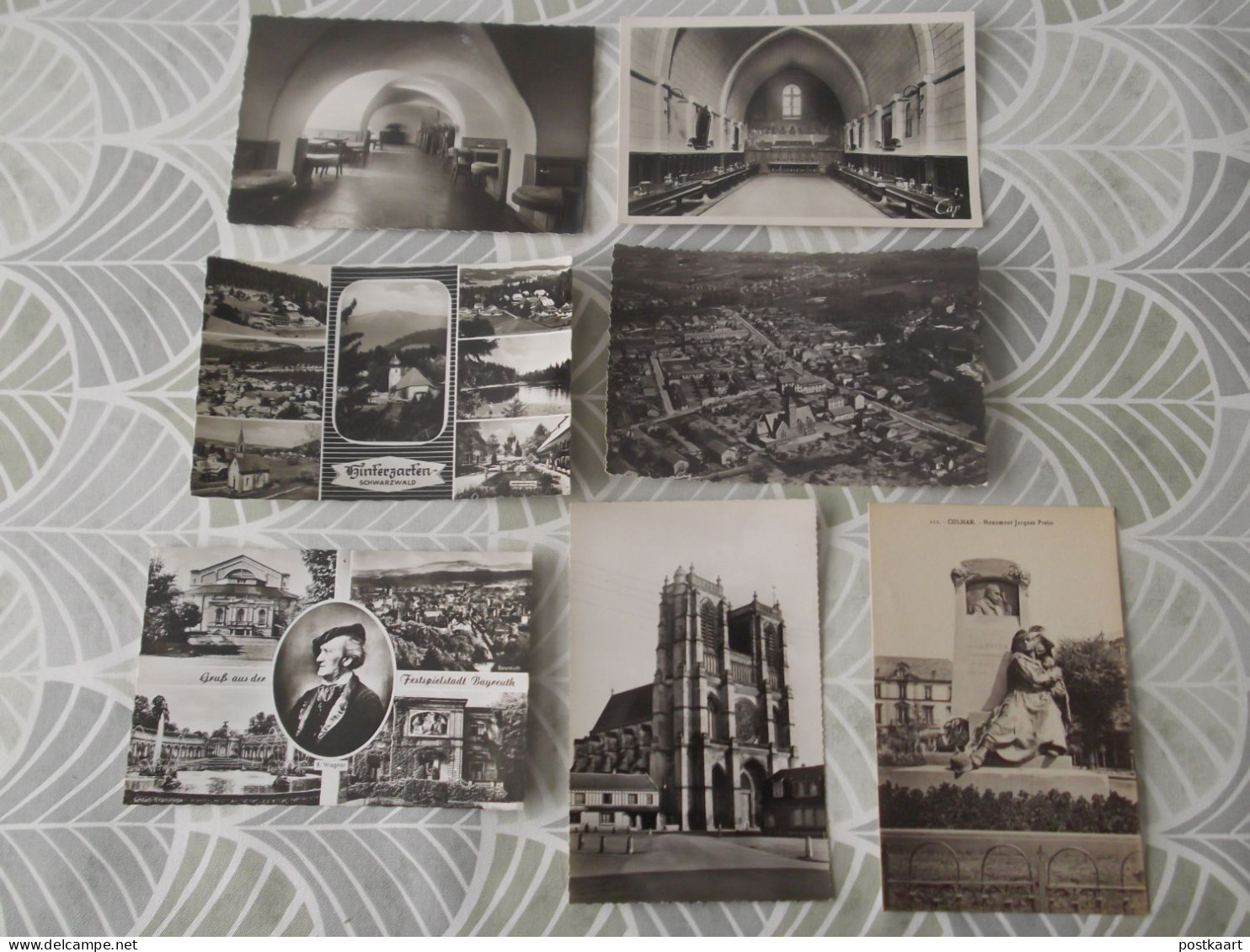 LOT van 900 oude postkaarten (9 x 14) van EUROPA