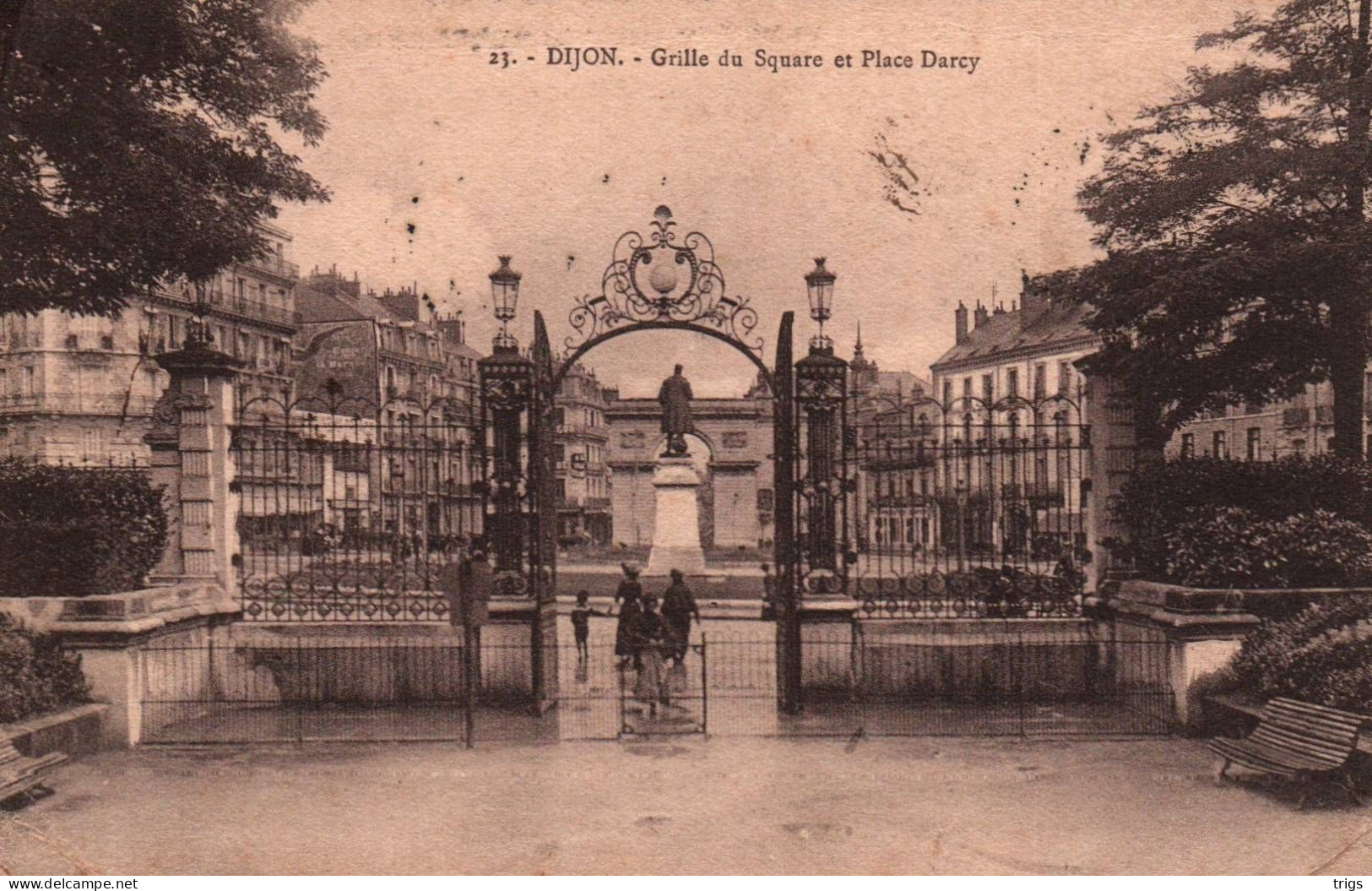 Dijon - Grille Du Square Et Place Darcy - Dijon