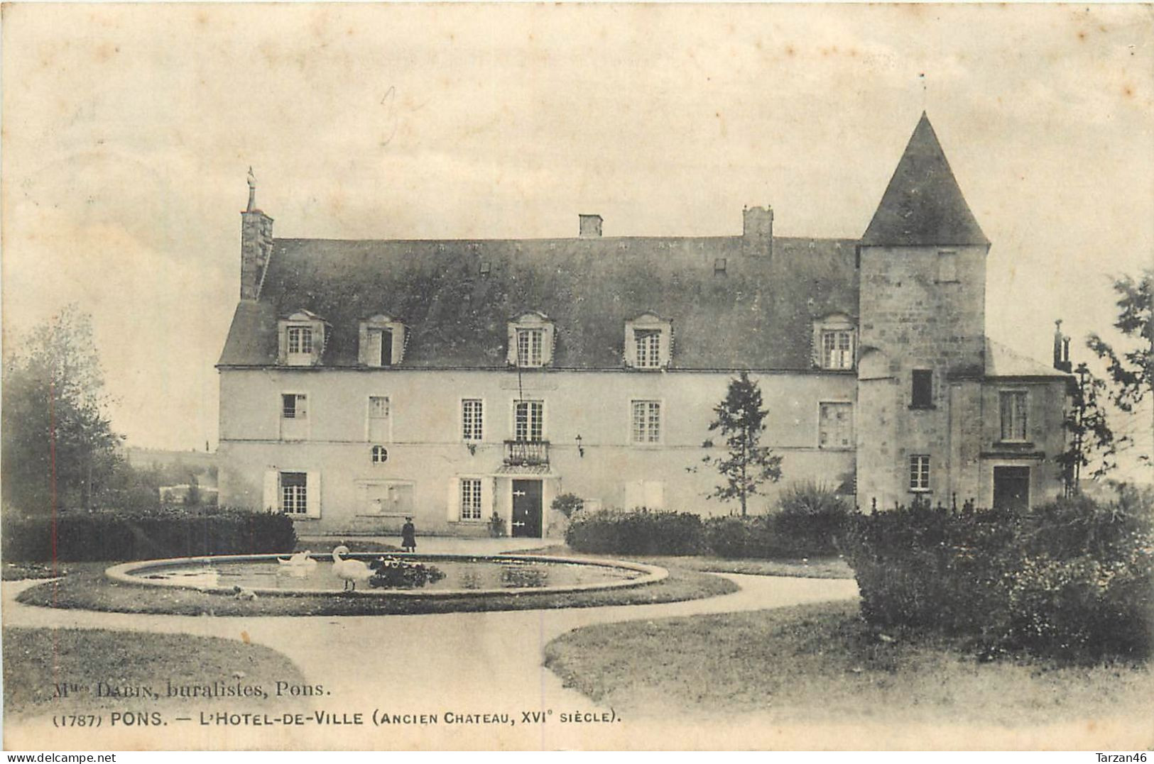 25.04.2024 - A - 1787. PONS L'hôtel De Ville Ancien Château - Pons