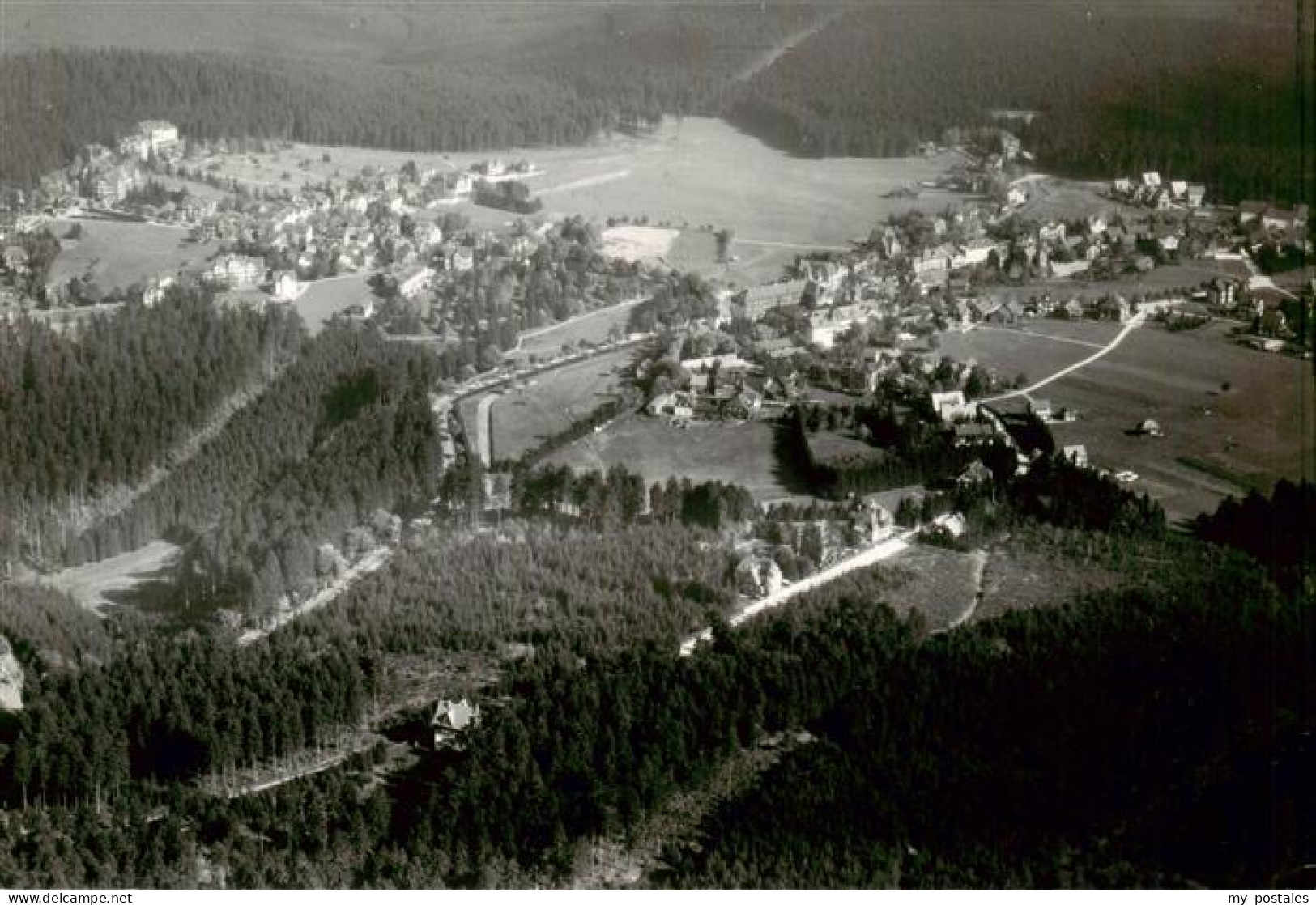 73885788 Oberhof  Thueringen Fliegeraufnahme  - Oberhof