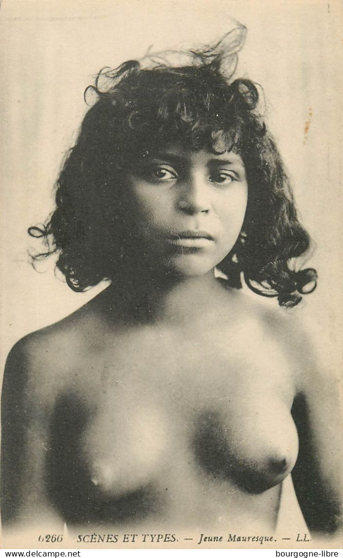 Algérie N°6266 Femme Seins Nus Jeune Mauresque - Szenen