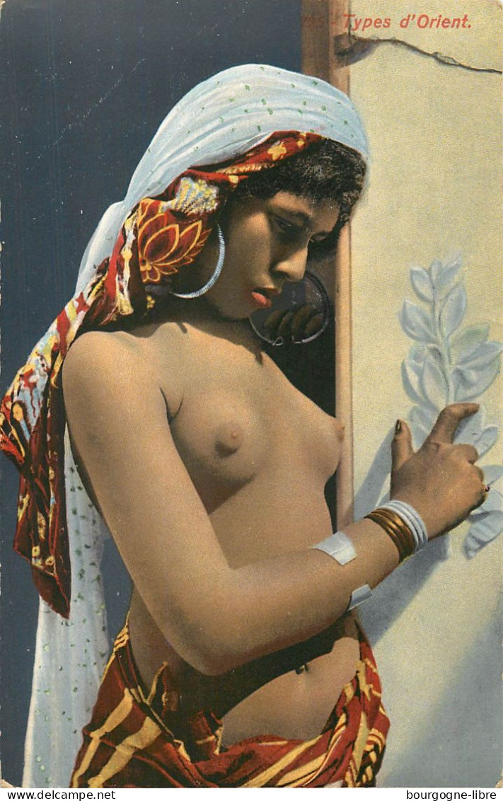 Tunisie Femme Seins Nus - Tunesien