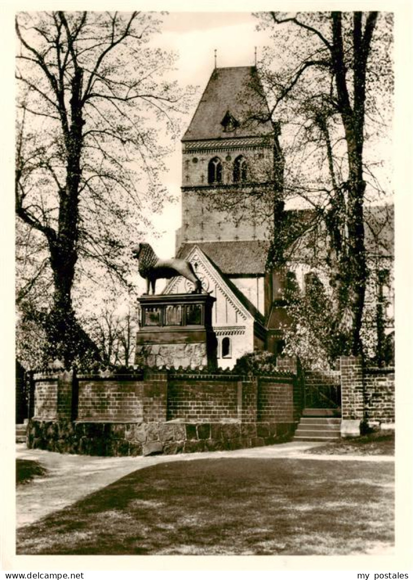 73885215 Ratzeburg Dom Suedansicht Mit Loewenstatue Ratzeburg - Ratzeburg