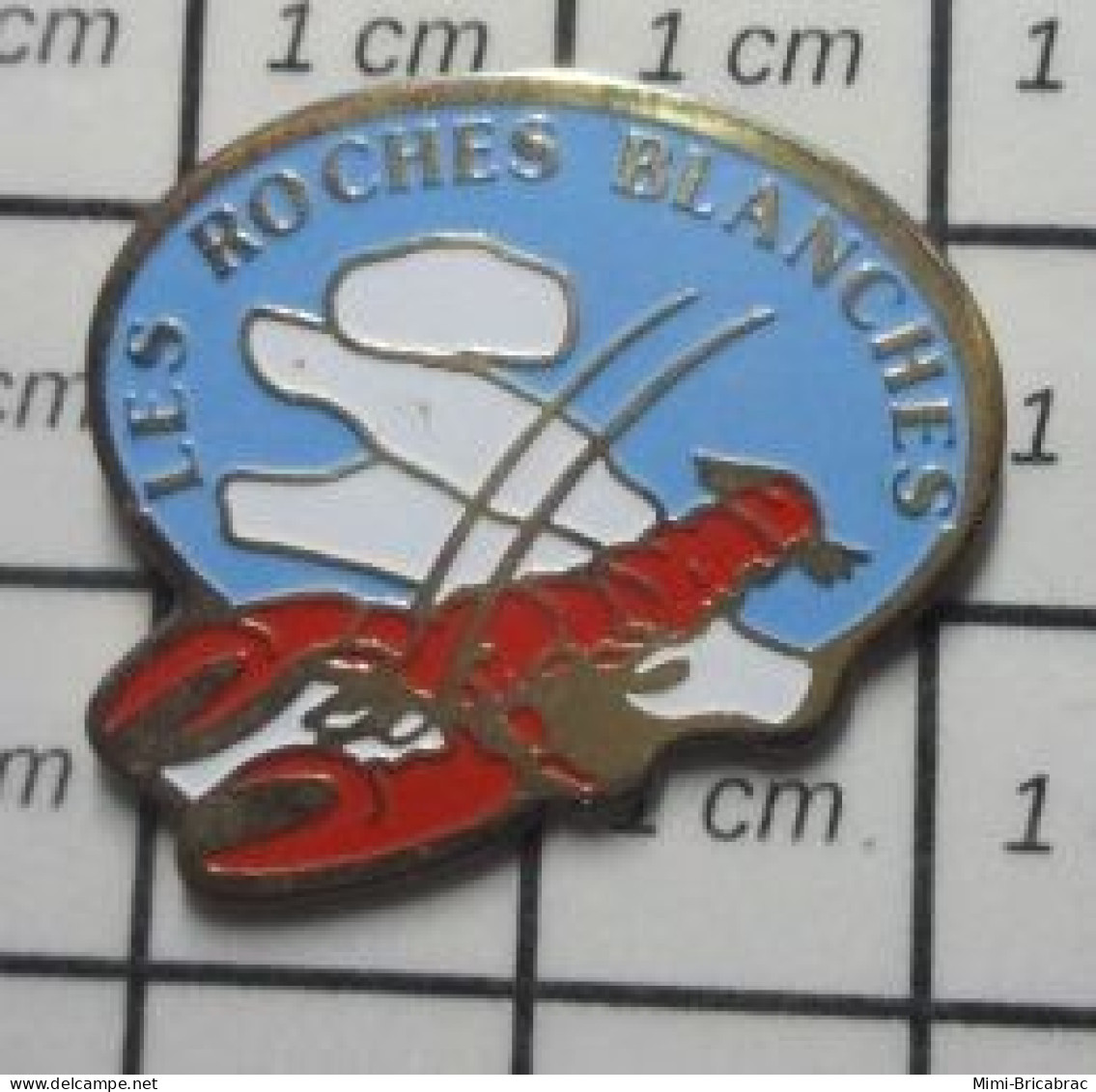 713c Pin's Pins / Beau Et Rare / ALIMENTATION / HOMARD CRUSTACE RESTAURANT LES ROCHES BLANCHES - Trademarks