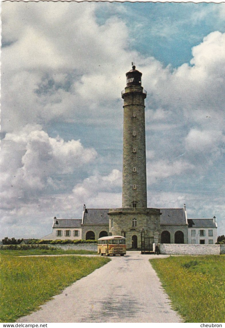 56. BELLE ILE EN MER. CPSM. LE GRAND PHARE.DE KERVILAHOUEN. AUTOCAR - Belle Ile En Mer