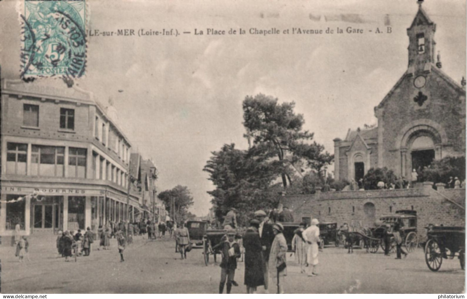 44  LA BAULE  La Place De La Chapelle Et L'Avenue De La Gare - La Baule-Escoublac