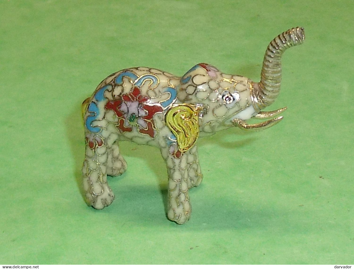 Fèves / Fève / Animaux : éléphant Métal ( Gros Sujet 5 / 5 Cm )   T211 - Animaux