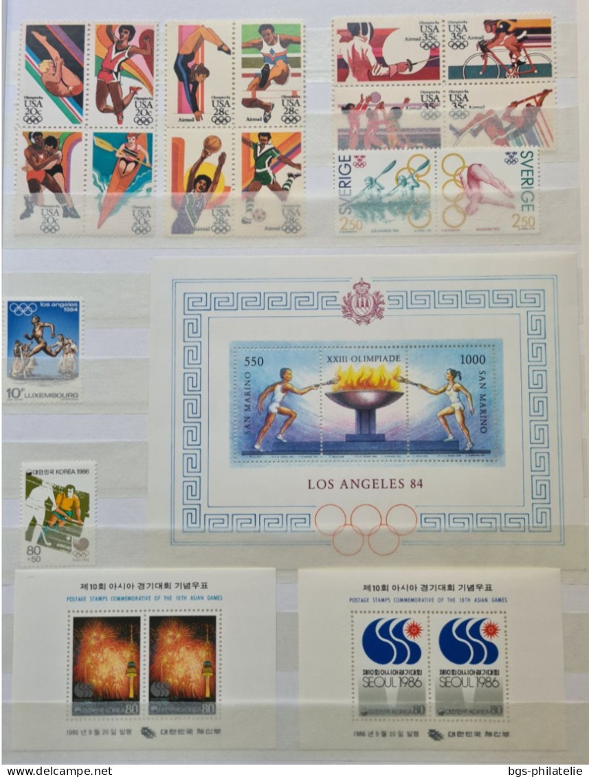 Collection de timbres sur le thème des JEUX OLYMPIQUES.