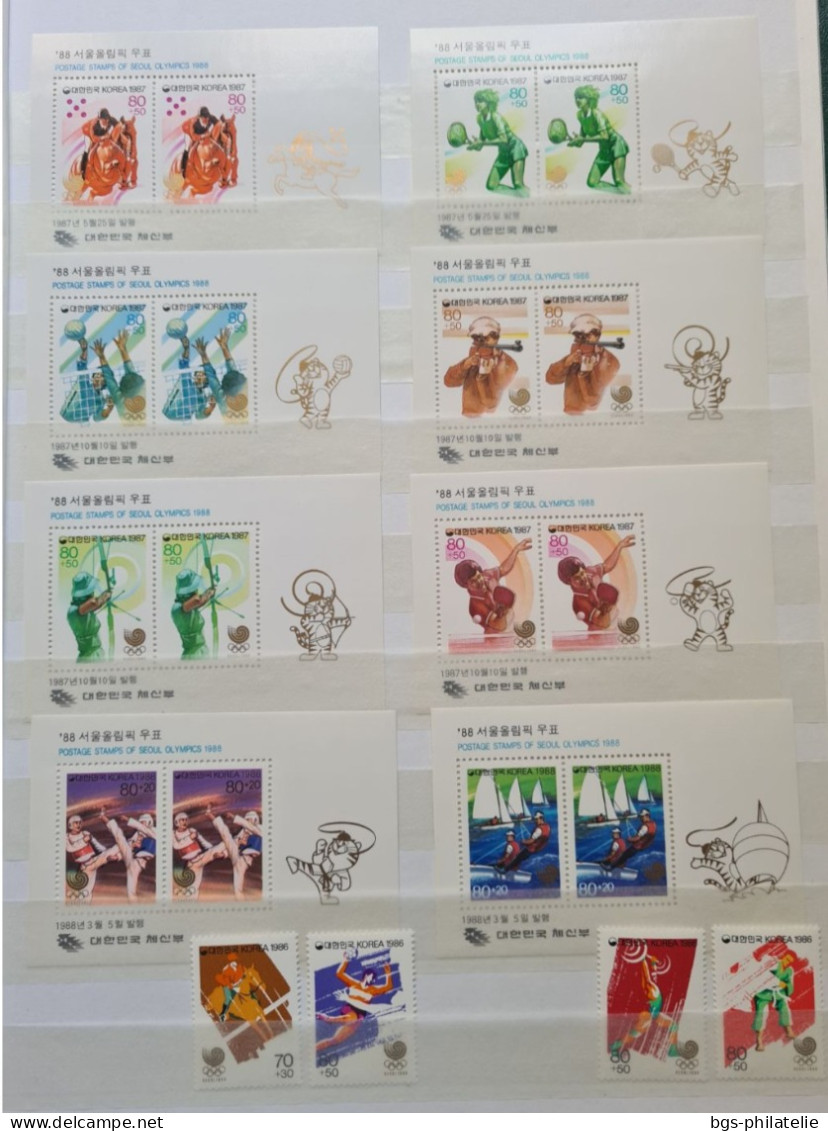 Collection de timbres sur le thème des JEUX OLYMPIQUES.