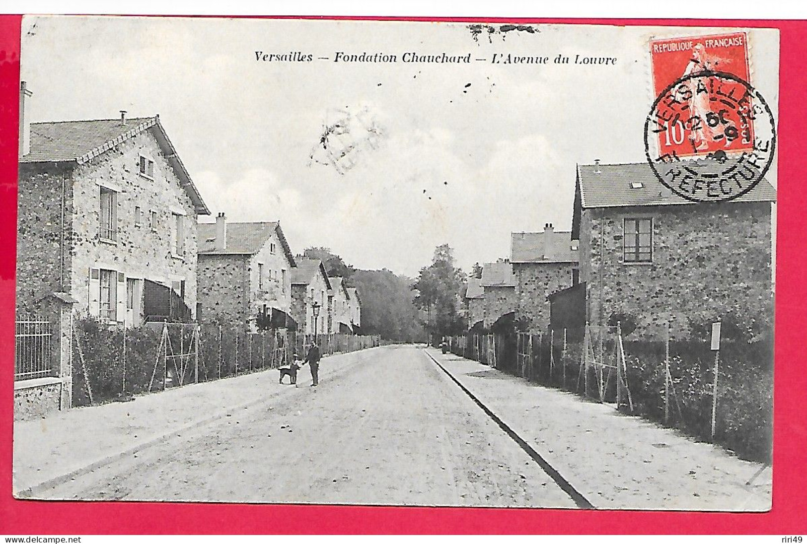 Cpa 78 VERSAILLES, Fondation Chauchard, L'Avenue Du Louvre,  Voyagée 1908 Divisé Voir Scanne Belle Carte, - Versailles