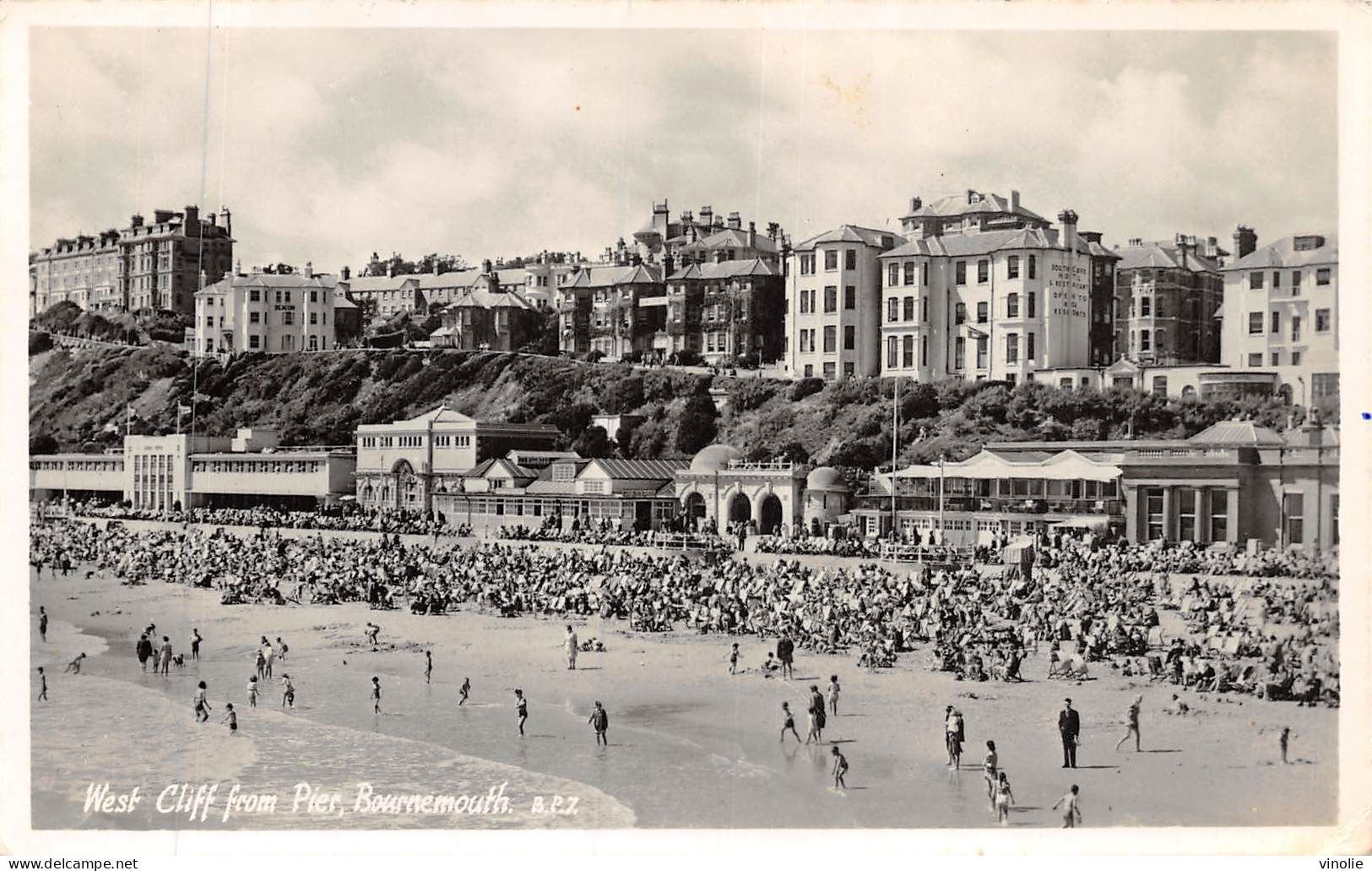 24-5053 : WEST CLIFF FROM PIER. BOURNEMOUTH - Bournemouth (a Partire Dal 1972)