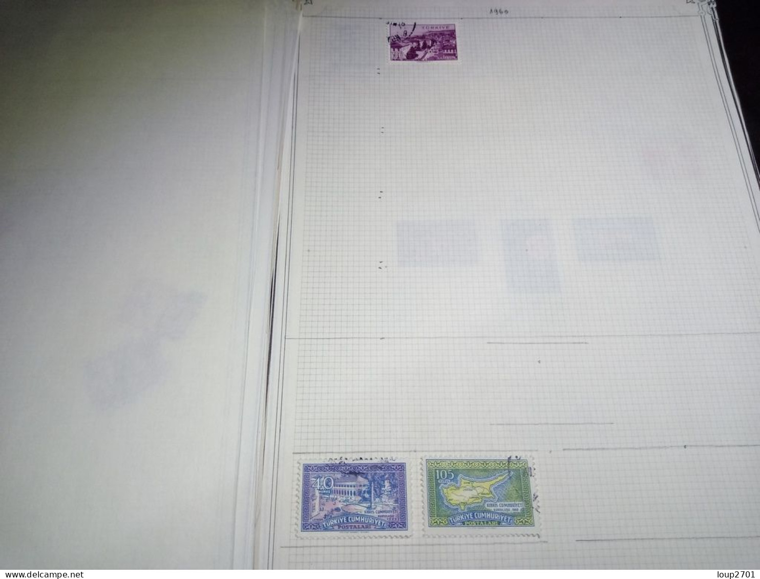 DM929 LOT FEUILLES EUROPE N / O A TRIER COTE++ DEPART 10€