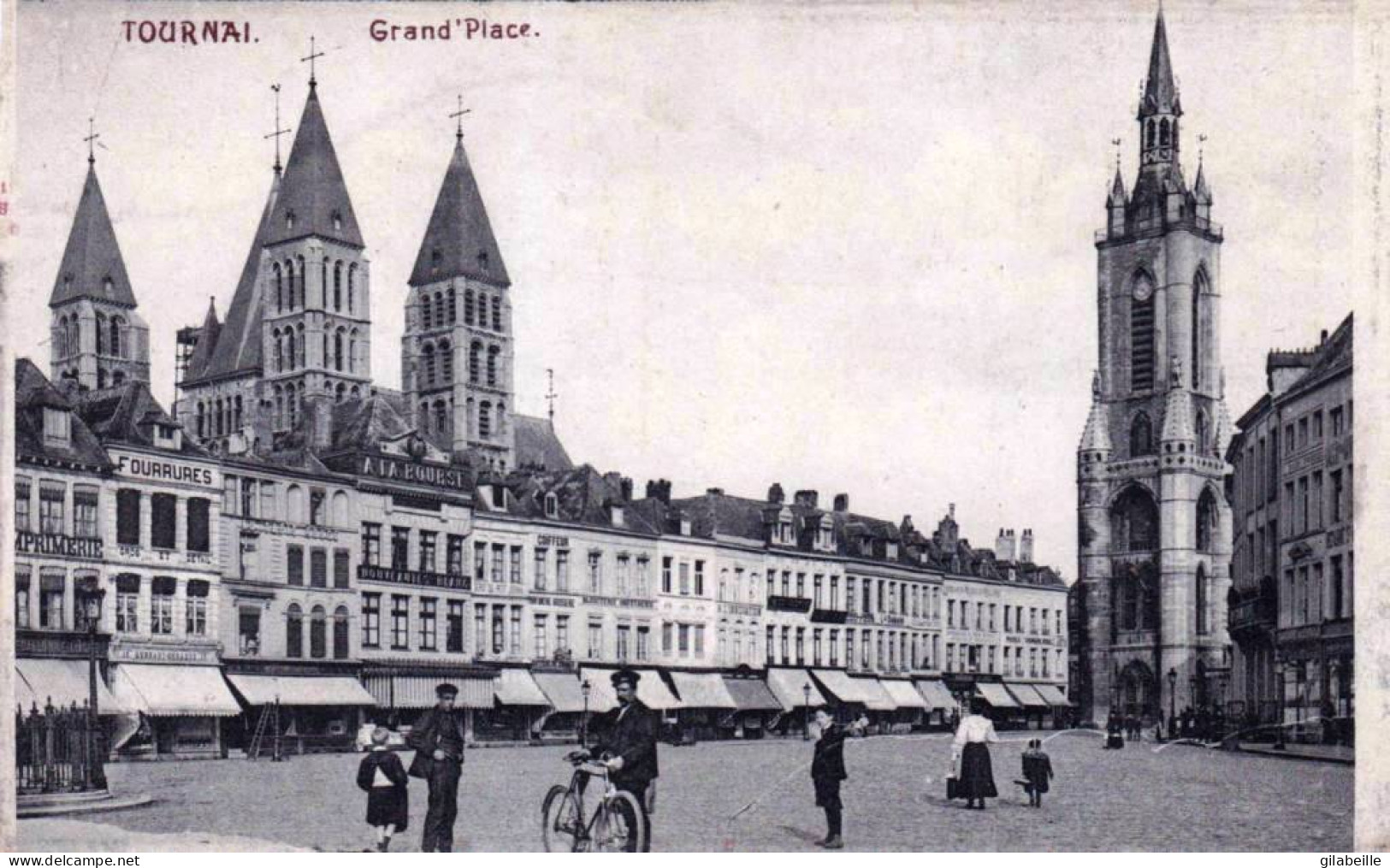 TOURNAI -  Grand'Place - Doornik