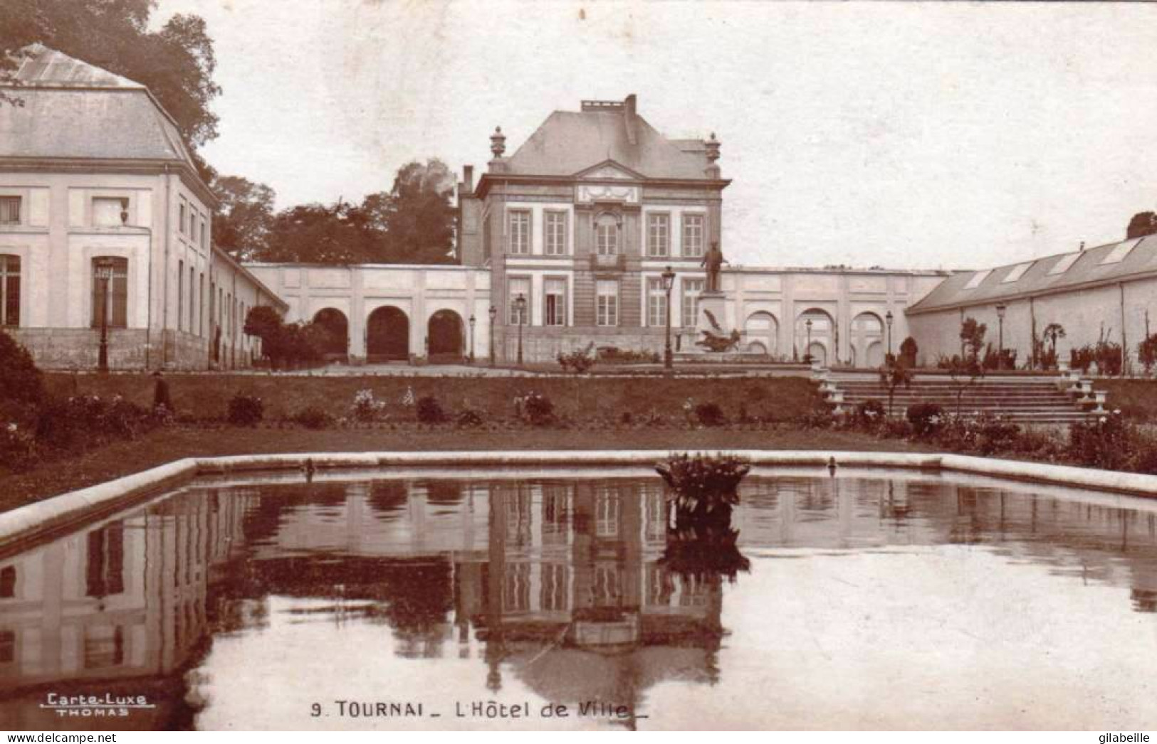  TOURNAI   - Carte Photo - L'hotel  De Ville - Tournai