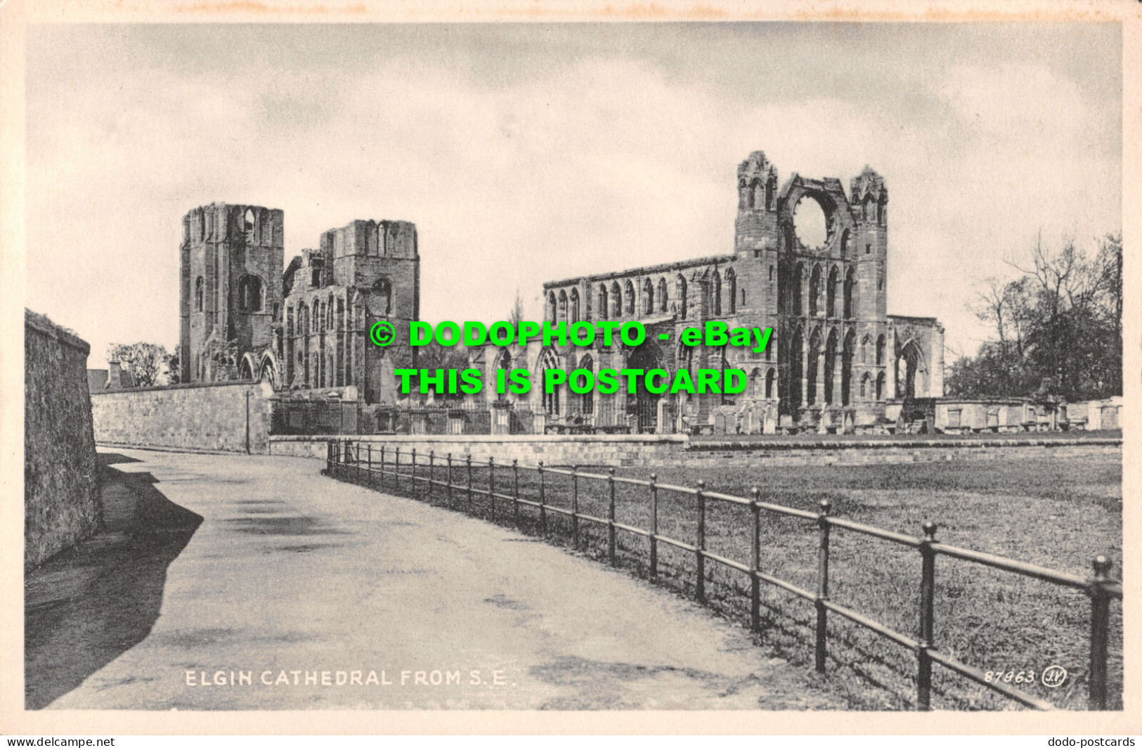 R506953 Elgin Cathedral From S. E. 87963. Valentines Bromotype Series - World