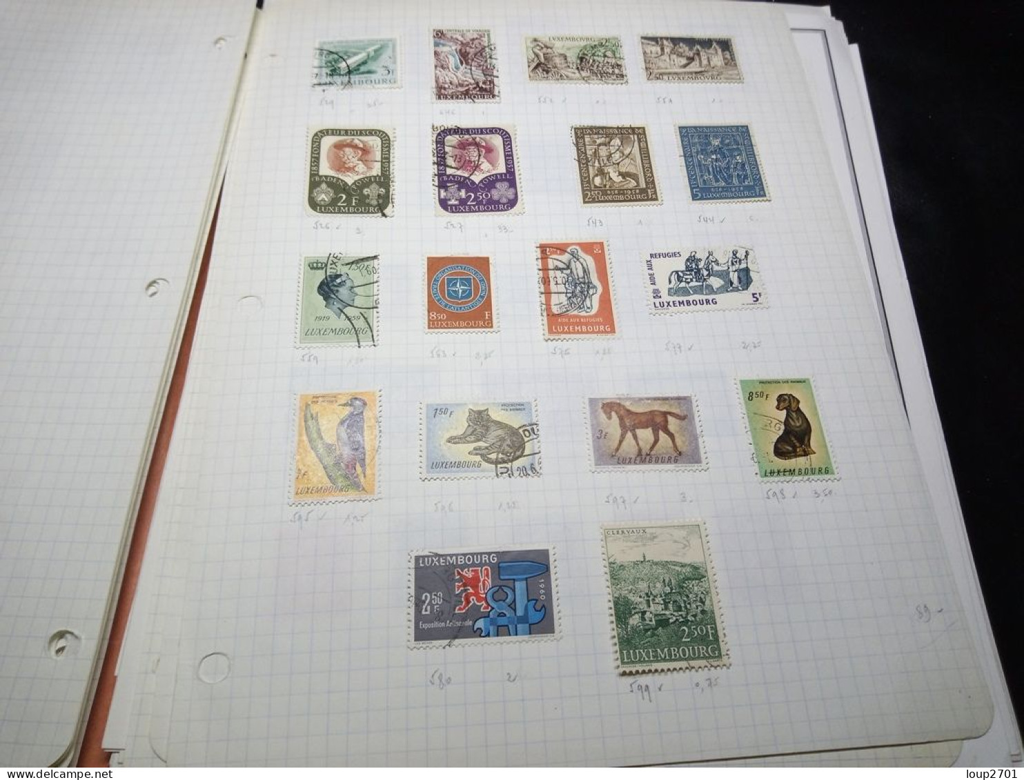 DM937 GROS LOT FEUILLES LUXEMBOURG N / O A TRIER COTE++ DEPART 10€