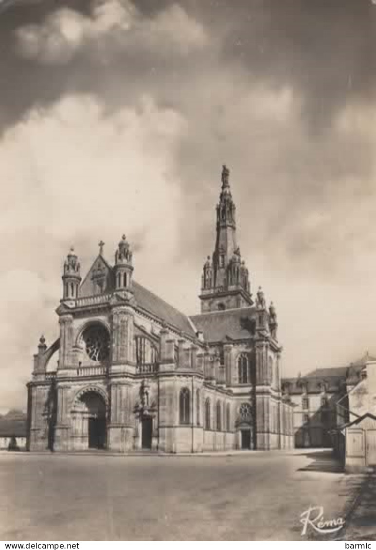 SAINT ANNE D AURAY, LA BASILIQUE REF 15823 - Sainte Anne D'Auray