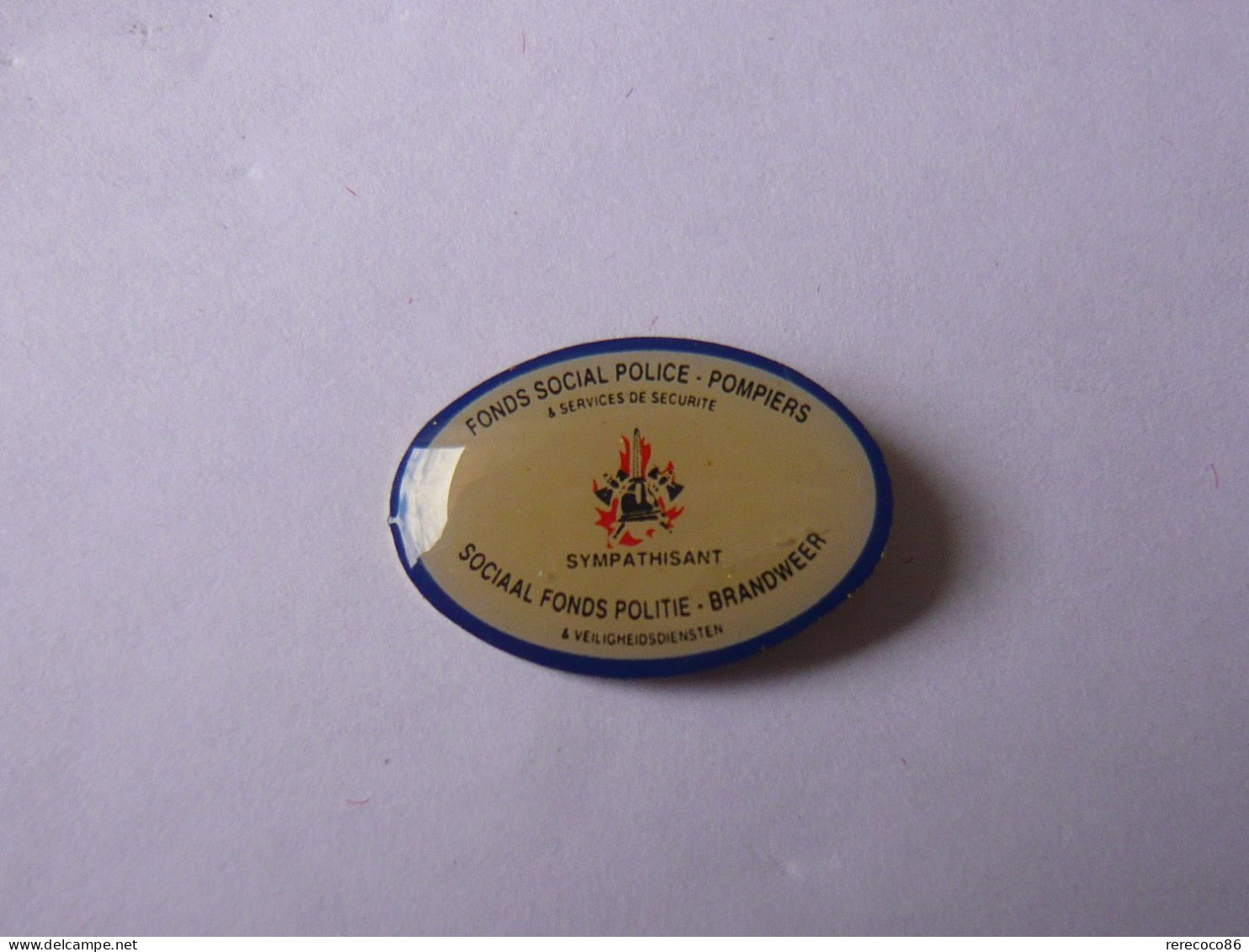 Pins FONDS SOCIAL POLICE POMPIERS FONDS DE SOLIDARITE - Police