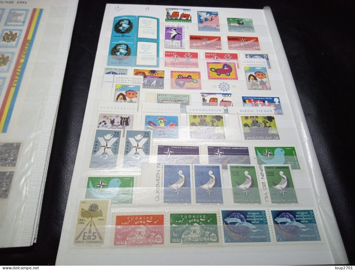 DM942 LOT FEUILLES MONDE TOUS NEUFS MNH A TRIER COTE++ DEPART 10€