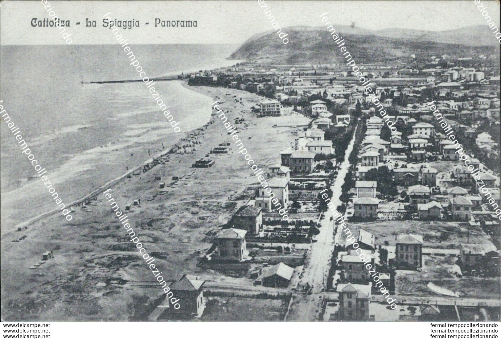 Ba113 Cartolina Cattolica La Spiaggia Panorama Rimini Emilia Romagna - Rimini