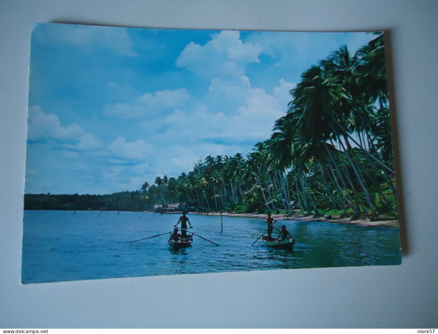 SINGAPORE POSTCARDS  BOATS  PUPAU TEKENG FOR MORE PURCHASES 10% DISCOUNT - Singapour