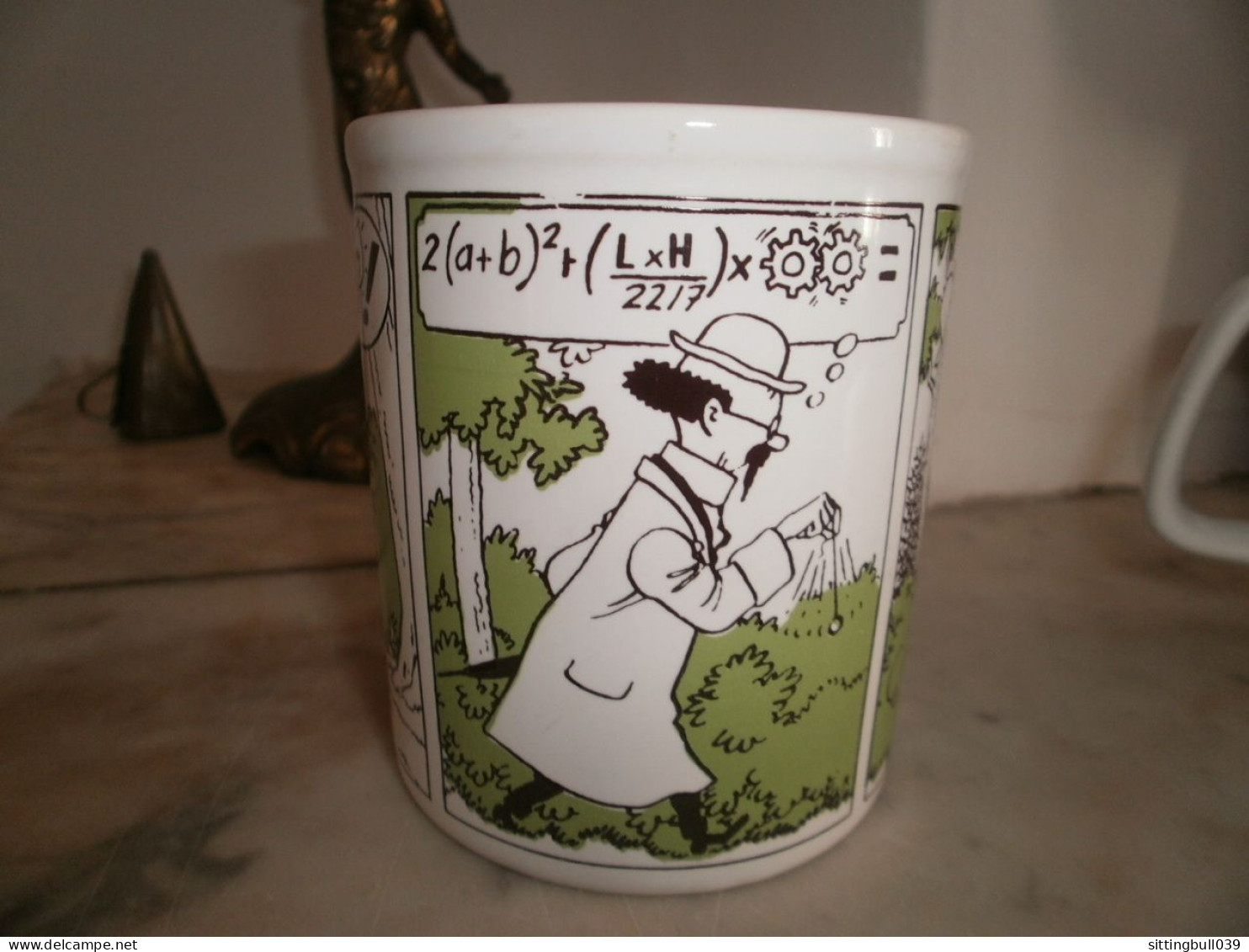 HERGé. Le Professeur Tournesol Et Son Pendule. RARE MUG PLANTA . Le Lombard 1980 - Advertisement