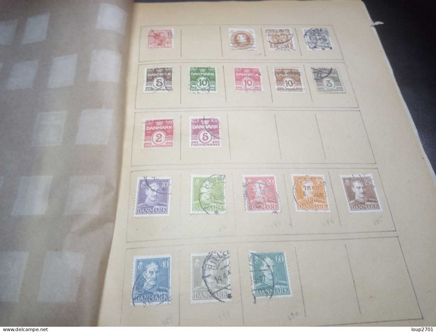 DM948 LOT FEUILLES DANEMARK A TRIER COTE++ DEPART 10€ - Collezioni (in Album)