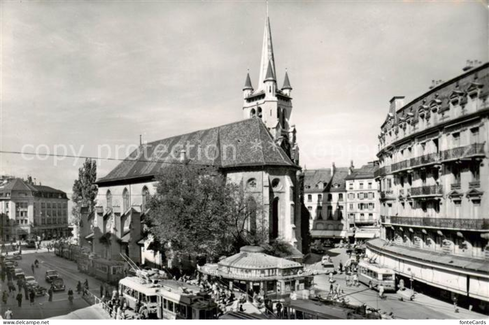 13795880 Lausanne VD Place Et Eglise Saint Francois Tram Lausanne VD - Sonstige & Ohne Zuordnung