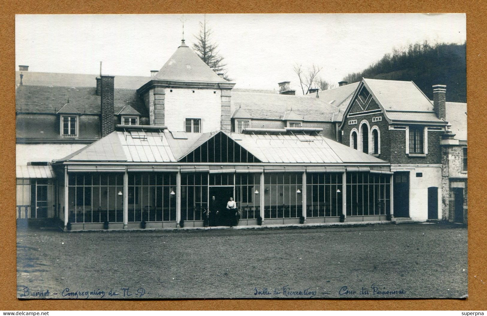 BURNOT  : " CONGREGATION DE NOTRE-DAME - LA SALLE DE RECREATION "  Carte Photo - Profondeville