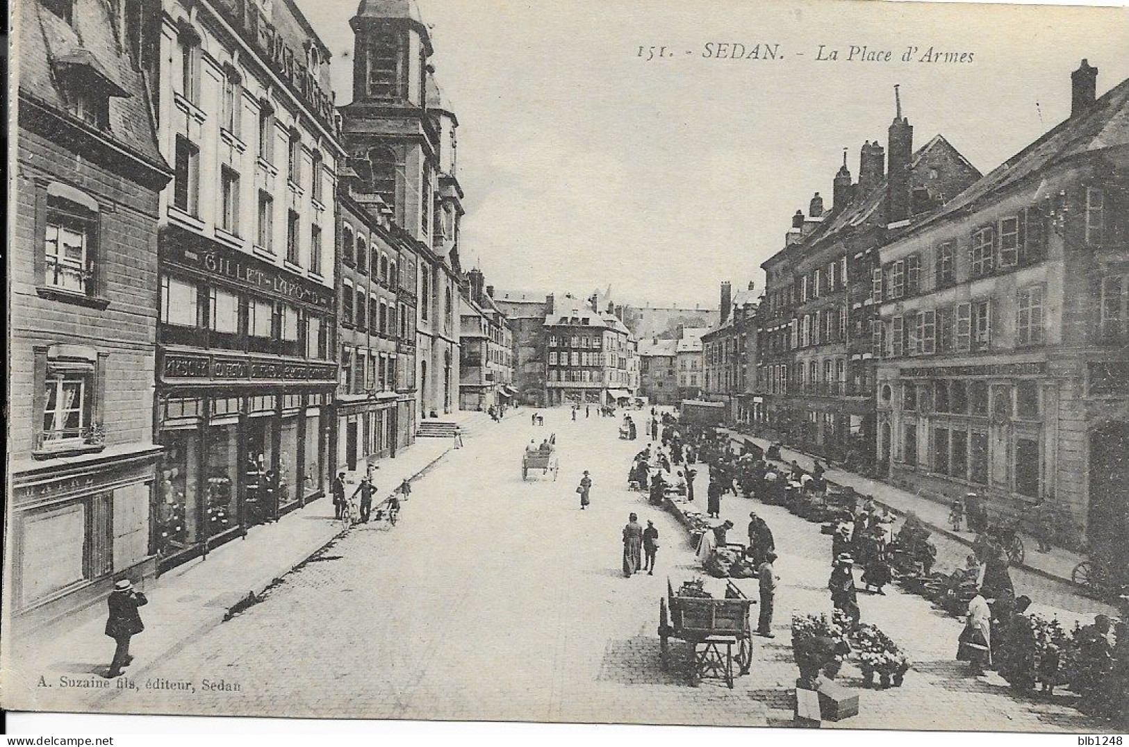 08 Ardennes Sedan La Place D' Armes Marché - Sedan