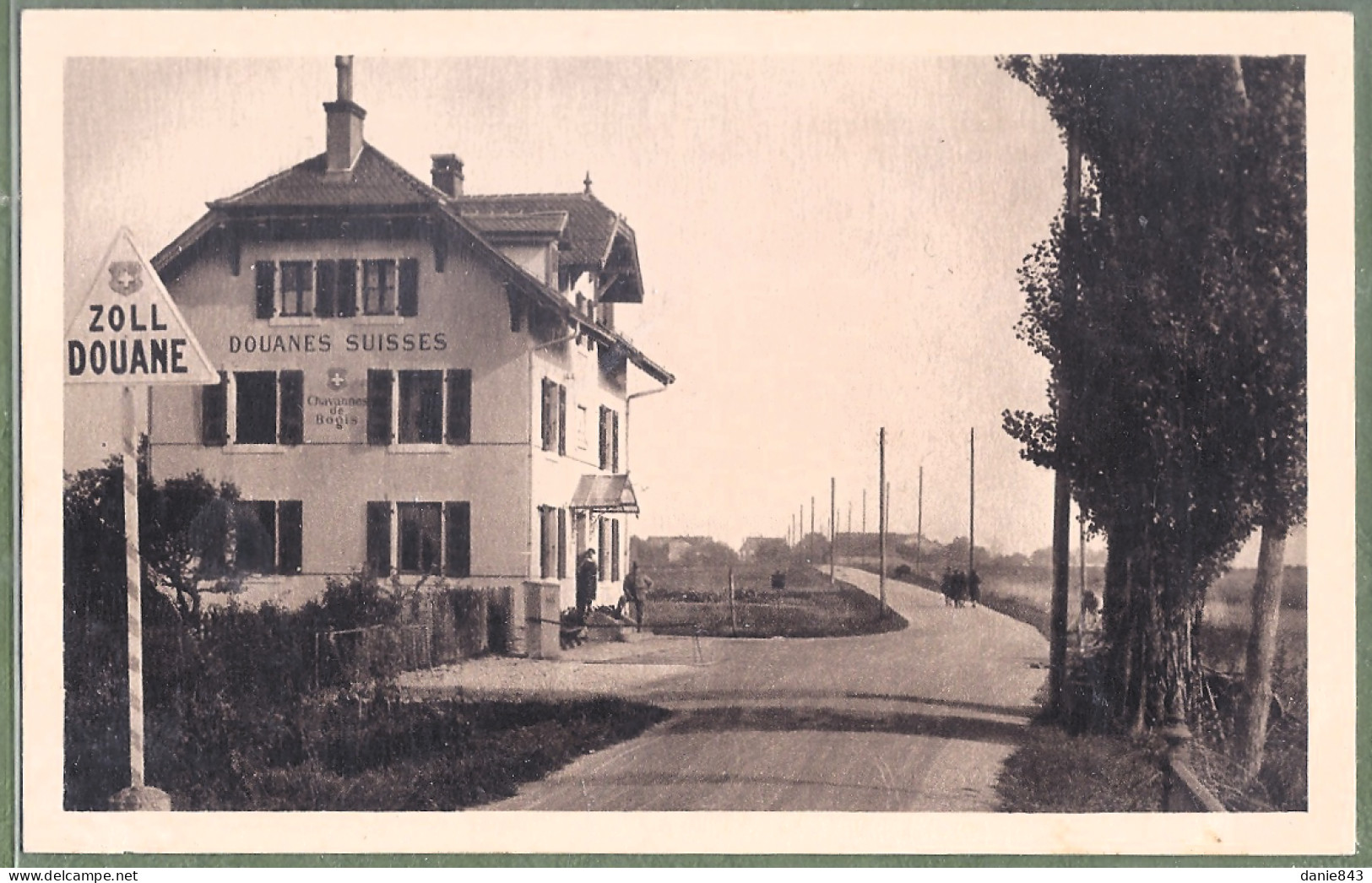 CPSM Très Rare - AIN - DIVONNE LES BAINS - DOUANE SUISSE DE CHAVANNES DE BOGIS - Animation, Douanier, édition Braun &Cie - Divonne Les Bains