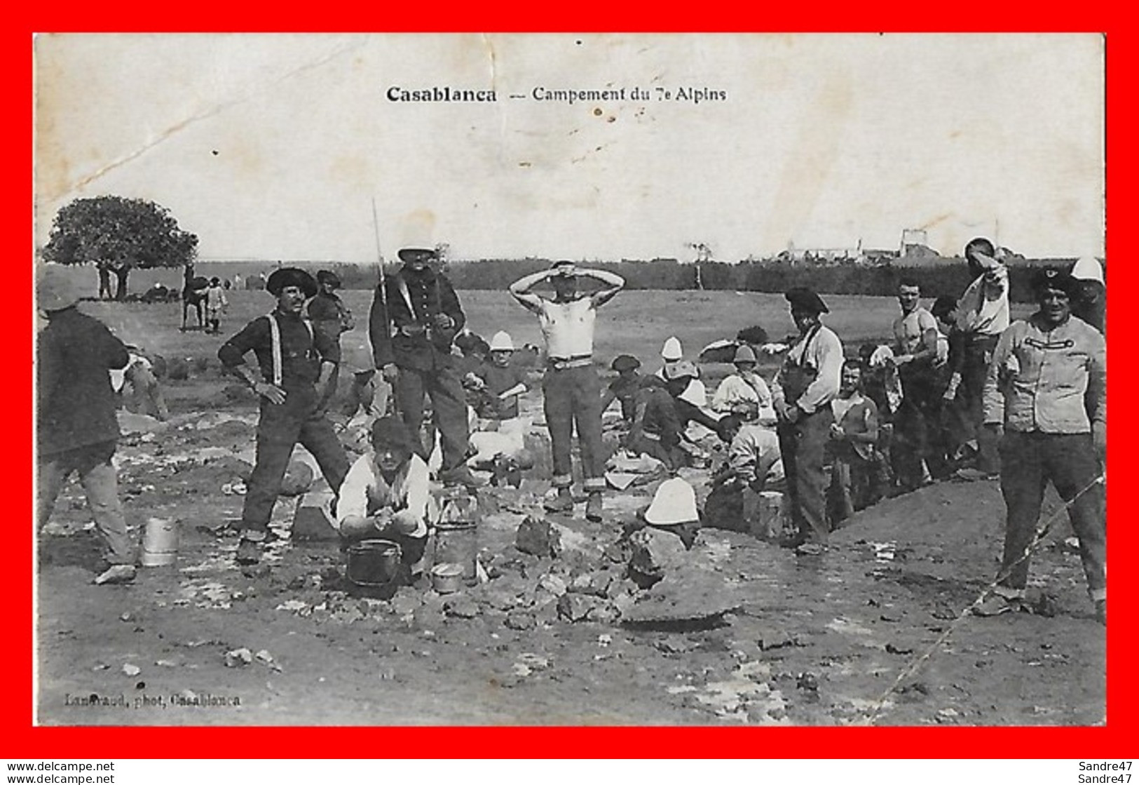 CPA MILITARIA. Guerre Du Maroc 1912. CASABLANCA. Campement Du 7e Alpins, Animé....H322 - Other Wars