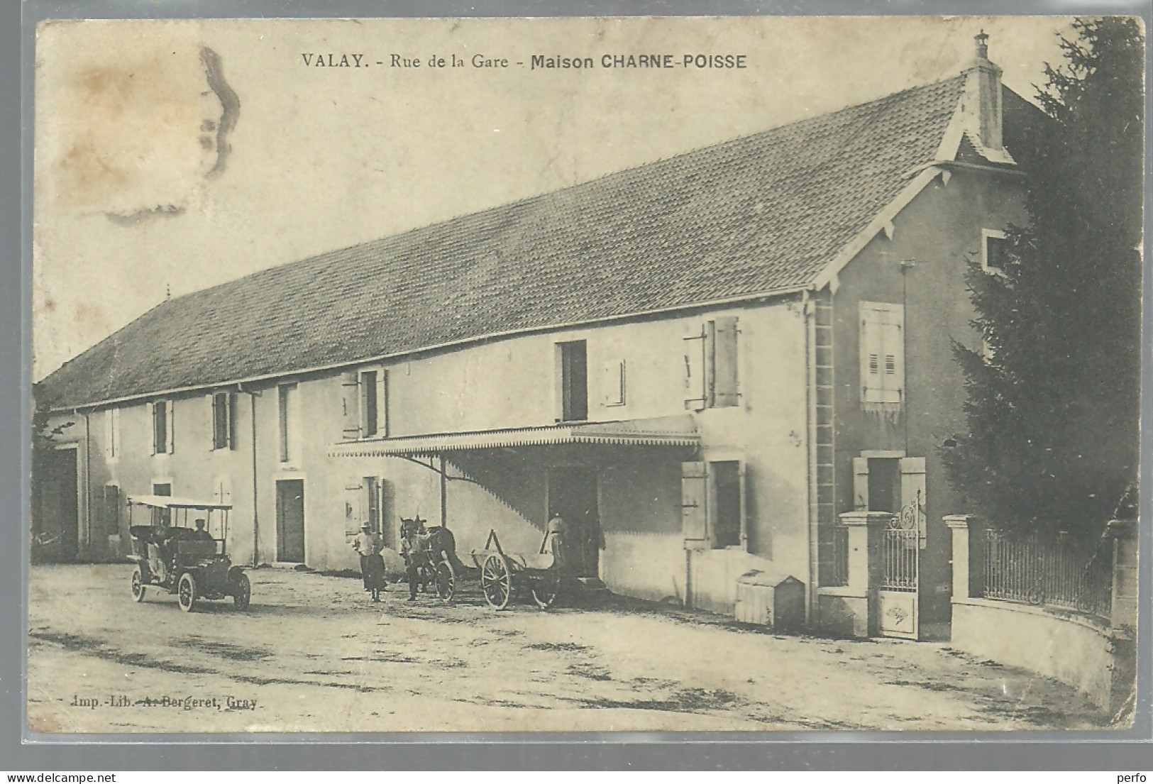 Haute-Saône  VALAY  Rue De La Gare , Belles Voitures,   Charne-Poisse,  PLIS - Other & Unclassified