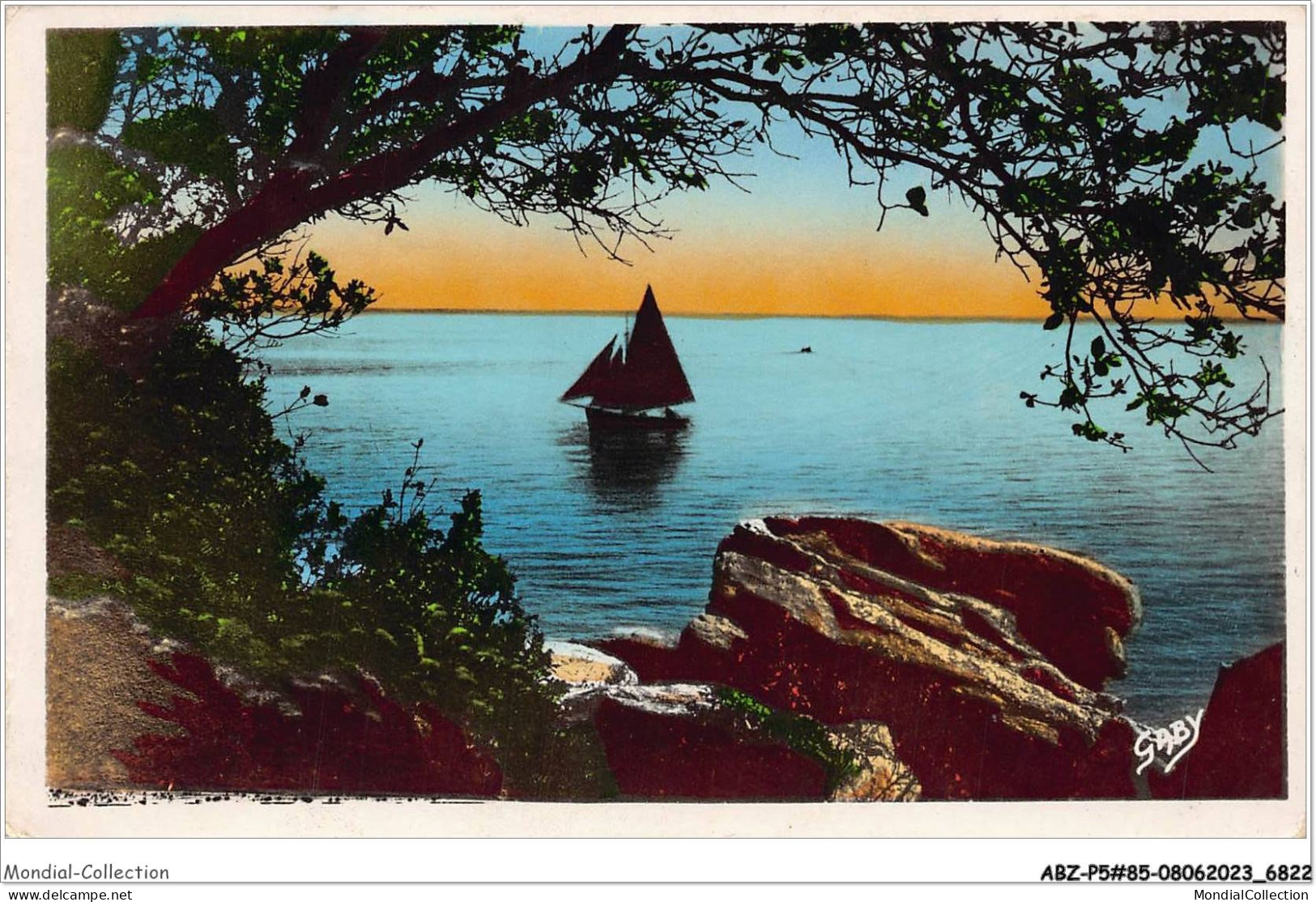 ABZP5-85-0358 - ILE NOIRMOUTIER - Une Jolie Echapée Sur Mer - Ile De Noirmoutier