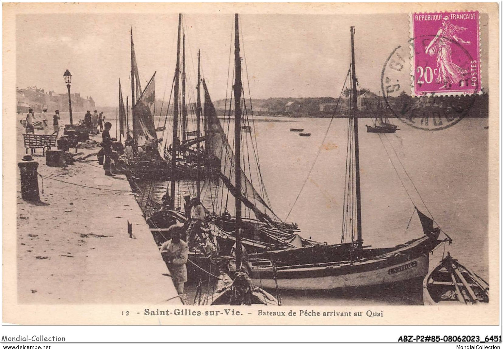 ABZP2-85-0172 - SAINT GILLES CROIX DE VIE - Bateaux De Peche Arrivant Aux Quai  - Saint Gilles Croix De Vie