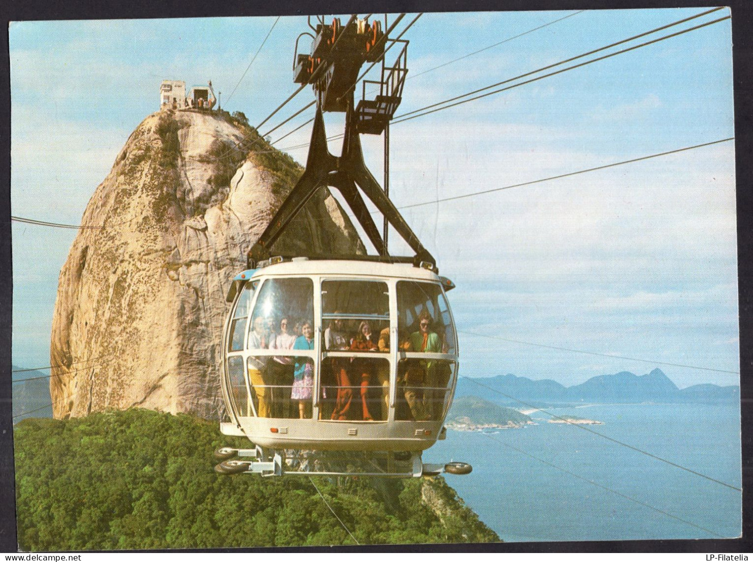 Brasil - Rio De Janeiro - Aerial Car To Sugar Loaf - Rio De Janeiro