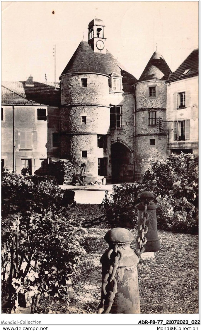 ADRP8-77-0690 - TOURNAN - Porte Du Château Des Comtes De Garlande - Tournan En Brie